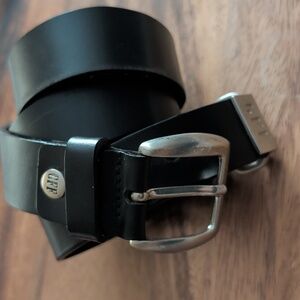 Gianfranco Ferre Vintage Men's Black Leather Belt